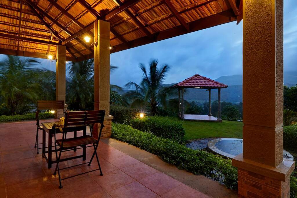 Villa Monica Farms - Monica Retreat à Waki Extérieur photo